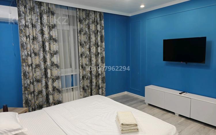1-комнатная квартира · 35 м² · 8/9 этаж, мкр Нурсая, Абулхайыр хана 51а за 13 000 ₸ в Атырау — фото 2