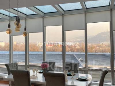 4-комнатная квартира · 198 м² · 7/22 этаж, Аль-Фараби 77/1 за 2.4 млн ₸ в Алматы, Бостандыкский р-н
