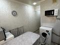 3-бөлмелі пәтер · 50 м² · 5/5 қабат, Строитель ш/а. 37, бағасы: 18 млн ₸ в Уральске, мкр Строитель — фото 24