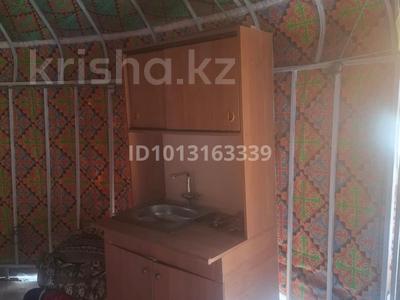 Дом · 1 комната · 30 м², Село Берель ул., Карашокы 26 за 6 000 ₸ в 