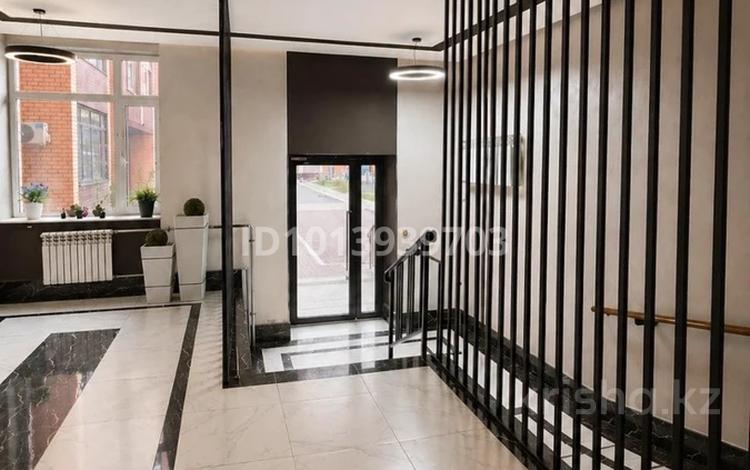 1-комнатная квартира · 40 м² · 2/9 этаж, Казыбек би за 250 000 ₸ в Астане, Есильский р-н — фото 2