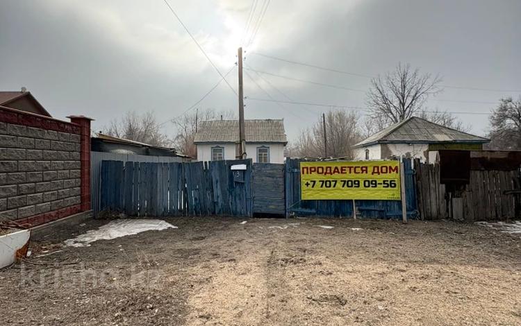 Отдельный дом · 3 комнаты · 33 м² · 9 сот., Ворошилова 3 за 11 млн 〒 в Алатау — фото 6