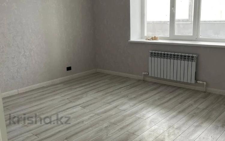 2-комнатная квартира · 95 м² · 3/5 этаж, Алтын орда за 200 000 ₸ в Актобе — фото 11