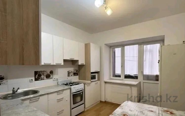 1-бөлмелі пәтер · 44 м² · 5/7 қабат, мкр. Алтын орда 8г, бағасы: 16.5 млн ₸ в Актобе — фото 2