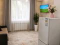 1-комнатная квартира · 40 м² · 1/9 этаж, мкр Аксай-1 11/7 — Сайна Ташкенская за 15 000 ₸ в Алматы, Ауэзовский р-н