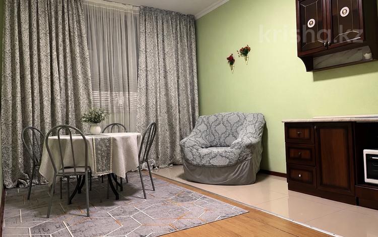 3-комнатная квартира · 135 м² · 12/12 этаж, 17-й мкр, 17 мкрн 7 за 340 000 ₸ в Актау — фото 14