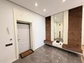 3-комнатная квартира · 157 м² · 3/7 этаж, Мәңгілік Ел 29 — Мебель от Roche Bobois за 152 млн ₸ в Астане, Есильский р-н — фото 7