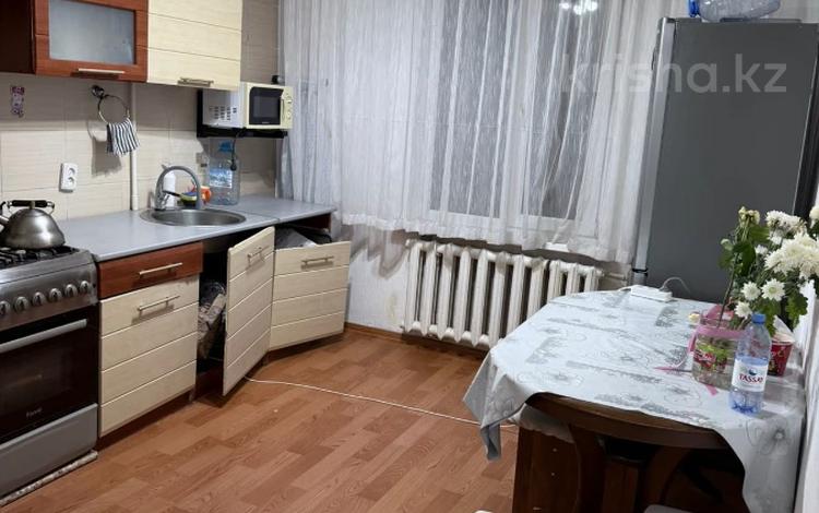 2-комнатная квартира · 54 м² · 4/5 этаж, мкр Тастак-3, Ислама Каримова за 35 млн ₸ в Алматы, Алмалинский р-н — фото 2