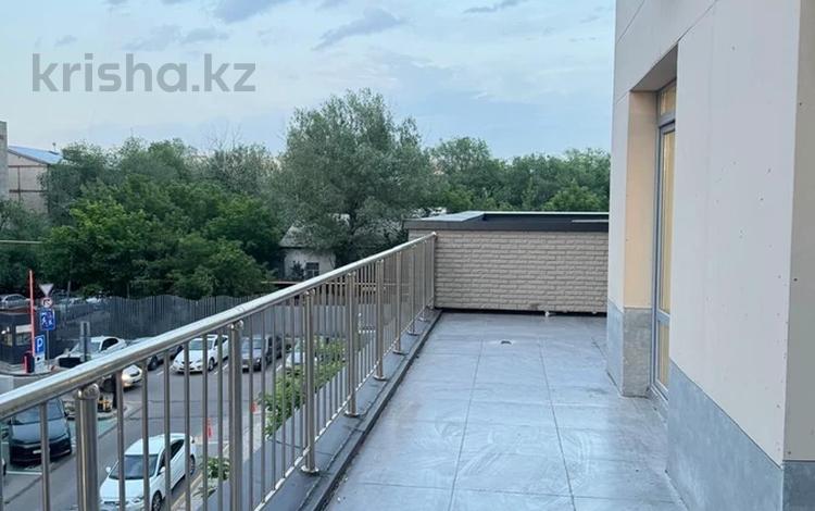 3-бөлмелі пәтер · 85 м² · 2/16 қабат, Утепова — 20-я линия, бағасы: 69.5 млн ₸ в Алматы, Бостандыкский р-н — фото 44