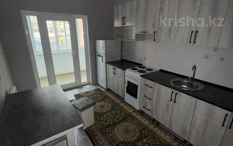 3-бөлмелі пәтер · 80 м² · 1/9 қабат, Туран2 14а, бағасы: 150 000 ₸ в Шымкенте — фото 2
