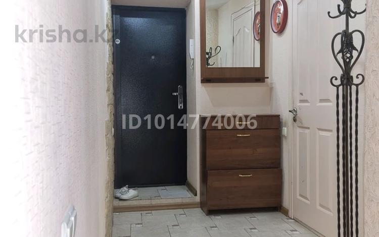 3-бөлмелі пәтер · 56.7 м² · 4/4 қабат, Клочкова — Абая-Ауэзова, бағасы: 47.7 млн ₸ в Алматы, Алмалинский р-н — фото 2