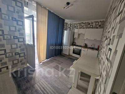 1-комнатная квартира · 45 м² · 8/9 этаж, Караменде би Шакаулы 1 — Рядом Магнум, школа, Мико кафе за 15 000 ₸ в Астане, Сарыарка р-н