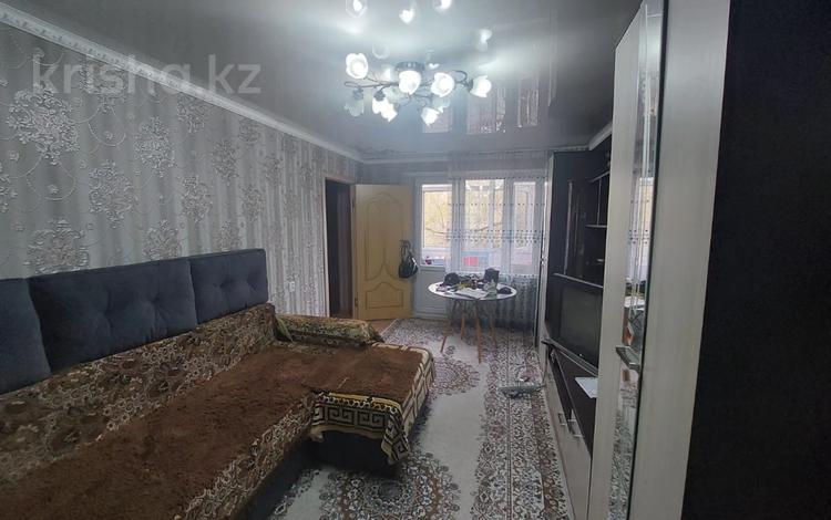 2-комнатная квартира, 43 м², 2/5 этаж, Самал за 13 млн 〒 в Талдыкоргане, мкр Самал — фото 4