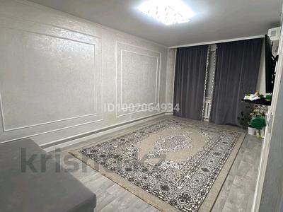 Пәтерлер в Атырауской обл.: 2-бөлмелі пәтер · 60 м² · 2/5 қабат, 2 микрорайон 40 — Избасов шафих, бағасы: 150 000 〒 2-бөлмелі пәтер · 60 м² · 2/5 қабат, 2 микрорайон 40 — Избасов шафих, бағасы: 150 000 〒 в Кульсары
