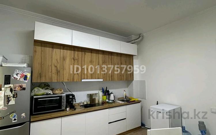 2-комнатная квартира · 78 м² · 1/19 этаж, Егизбаева 5 — ТРЦ Адк за 500 000 ₸ в Алматы, Бостандыкский р-н — фото 14