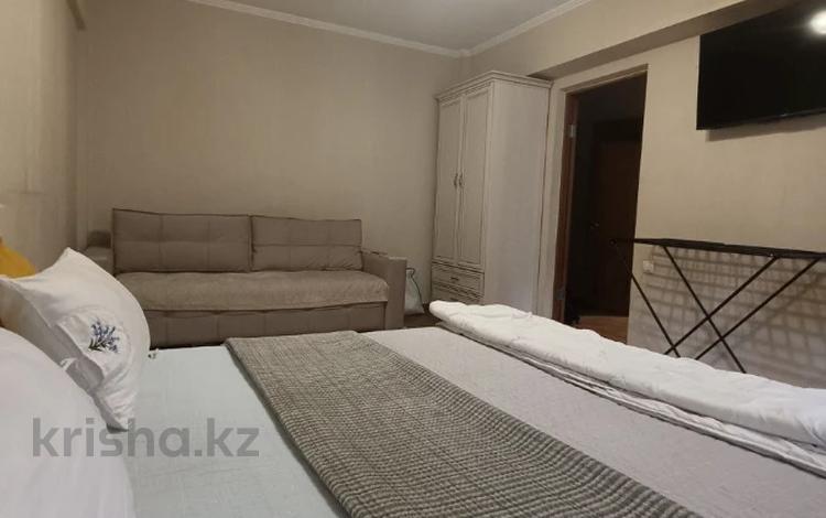1-комнатная квартира · 36 м² · 2/5 этаж, Толе Би 125 — Угол Муратбаева за 15 000 ₸ в Алматы, Алмалинский р-н — фото 31