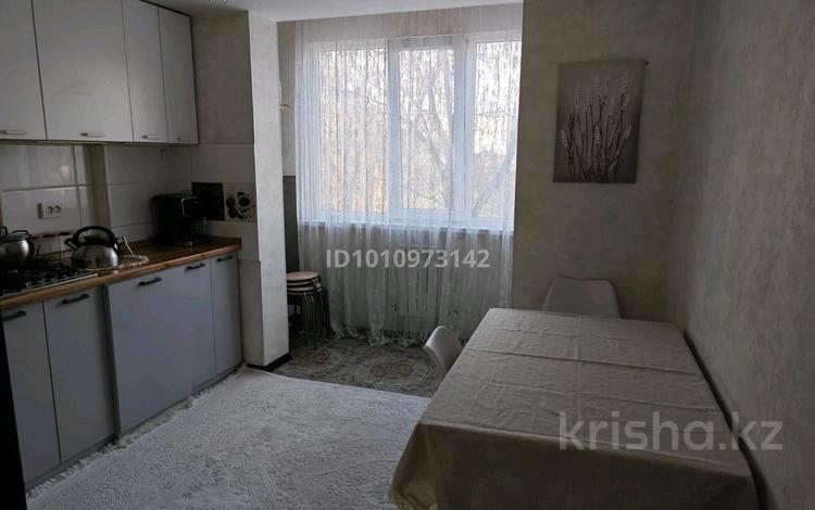 3-комнатная квартира · 80 м² · 3/5 этаж, Толе би 5 за 250 000 ₸ в Каскелене — фото 5