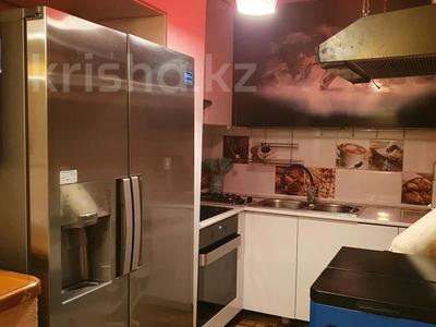 Отдельный дом · 3 комнаты · 80 м² · 10 сот., Бажова 474 А за 25.5 млн 〒 в Усть-Каменогорске