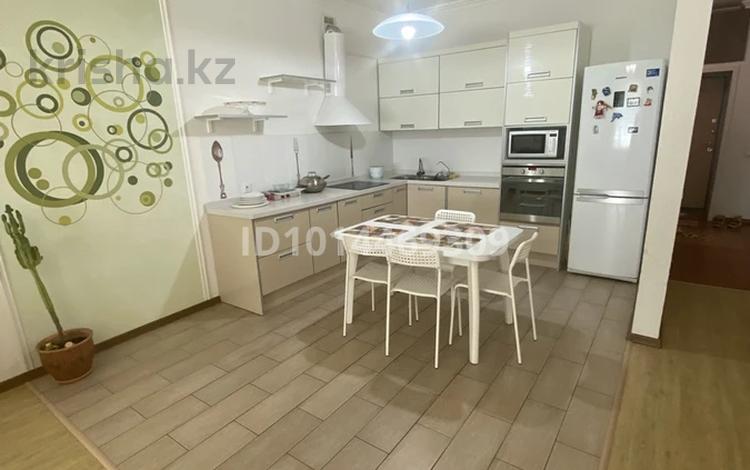 2-комнатная квартира · 80 м² · 5/7 этаж, Туран 14/1 — 17 гимназия за 330 000 ₸ в Астане, Нура р-н — фото 2