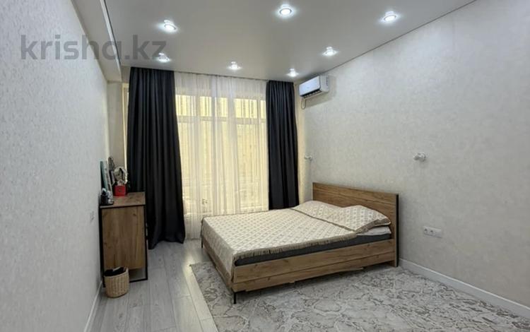 2-бөлмелі пәтер · 67 м² · 2/5 қабат, Самал ш/а., Абиш Кекилбайулы 60Г, бағасы: 27 млн ₸ в Атырау, мкр Самал — фото 2