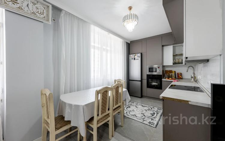 2-бөлмелі пәтер · 70 м² · 2/9 қабат, А. Байтурсынова 40, бағасы: 28.9 млн ₸ в Астане, Сарайшык р-н — фото 10