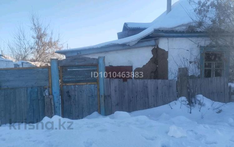 Отдельный дом · 3 комнаты · 60 м² · 8 сот., Фурманова 61 — Стадиона за 5 млн 〒 в  — фото 2