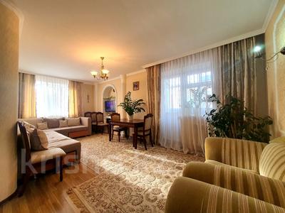 3-комнатная квартира, 78 м², 4/6 этаж, А.Бараева за 34.4 млн 〒 в Астане, р-н Байконур
