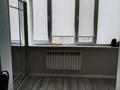 2-бөлмелі пәтер · 54 м² · 2/5 қабат, Желтоксан 1/6, бағасы: 25 млн ₸ в Уральске — фото 5