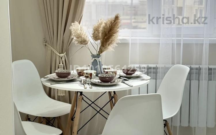 2-бөлмелі пәтер · 40 м² · 10/10 қабат, 18 микрорайон 28, бағасы: 15 000 ₸ в Актау, 18-й мкр  — фото 2