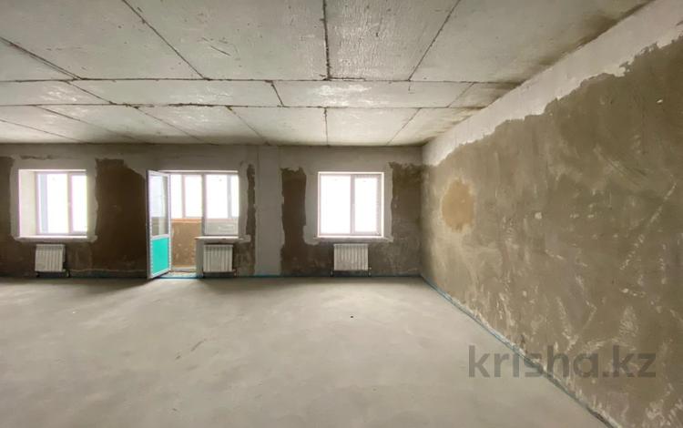 3-бөлмелі пәтер · 91.7 м² · 10/10 қабат, Есенберлина 46, бағасы: 29.9 млн ₸ в Усть-Каменогорске — фото 4