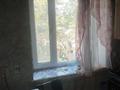 2-комнатная квартира · 54 м² · 3/5 этаж, Майкудук, 15й микрорайон 8 за 10 млн ₸ в Караганде, Алихана Бокейханова р-н — фото 2