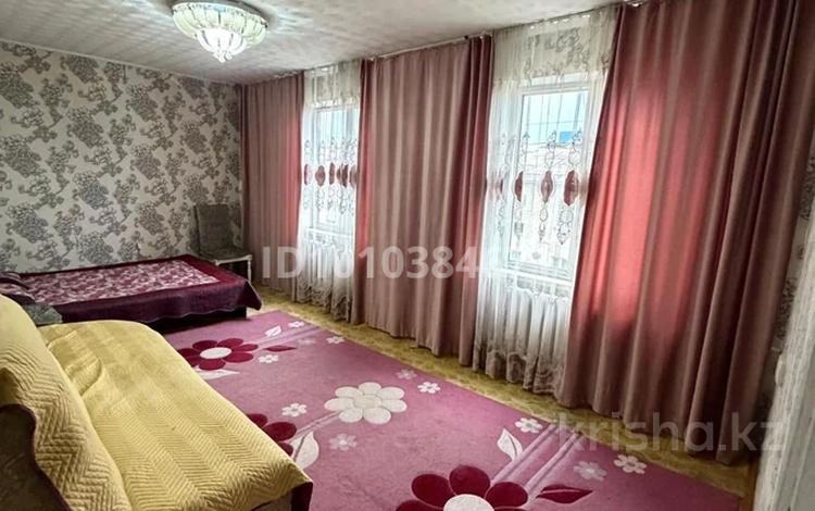 3-комнатная квартира · 62 м² · 5/5 этаж, Самал 42 — Тоймарт супермаркет за 12 000 ₸ в Талдыкоргане, мкр Самал — фото 11