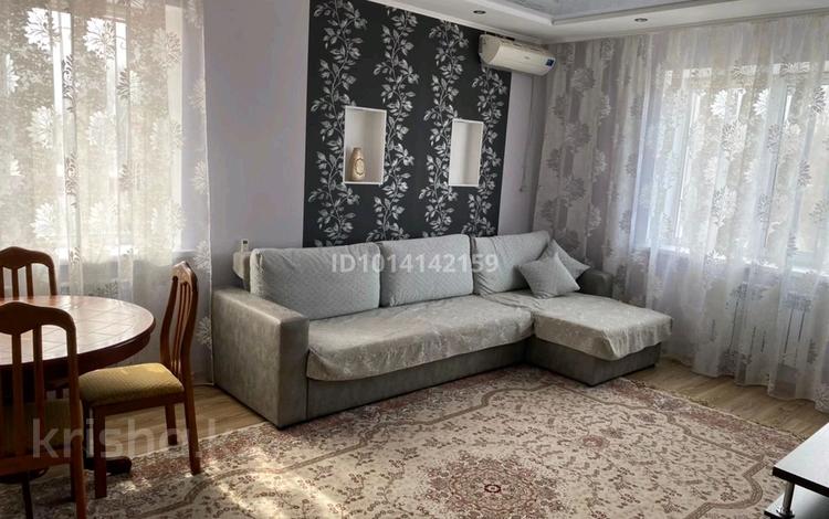 2-комнатная квартира · 70 м² · 2/5 этаж, мкр Омега, Молдашева 20 за 25 млн ₸ в Уральске — фото 2