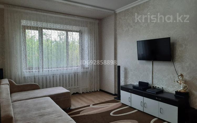 2-комнатная квартира, 53 м², 5/5 этаж, мкр Жулдыз-1 1а за 26 млн 〒 в Алматы, Турксибский р-н — фото 2