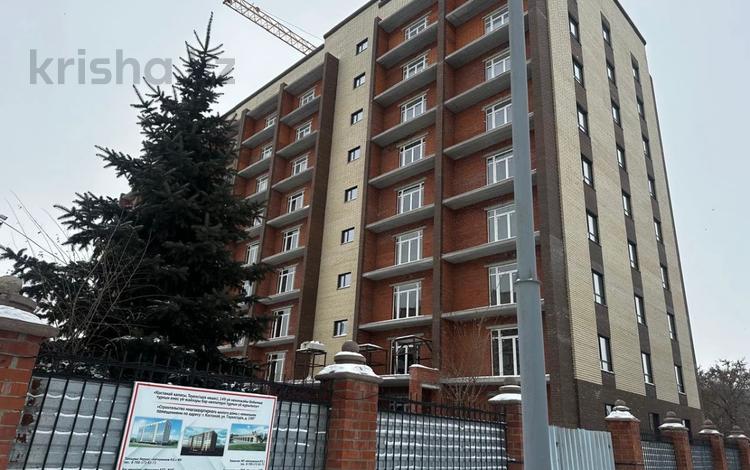 4-бөлмелі пәтер · 264 м² · 4/9 қабат, Тауельсиздик 149, бағасы: 125.4 млн ₸ в Костанае — фото 8