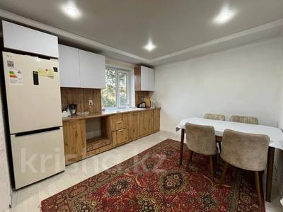 Отдельный дом · 3 комнаты · 75.8 м² · 6.71 сот., Стаханова за 15 млн 〒 в Семее