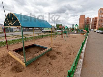 2-бөлмелі пәтер · 56 м² · 9/10 қабат, Тлендиева 44\1, бағасы: 22.5 млн ₸ в Астане, Сарыарка р-н