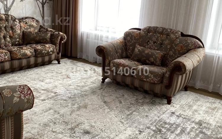 3-бөлмелі пәтер · 90 м² · 6/9 қабат, Курганская 2а, бағасы: 400 000 ₸ в Костанае — фото 2