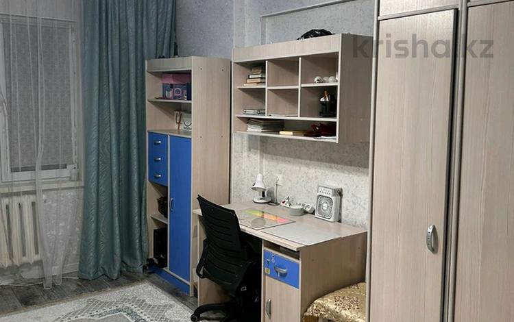 4-бөлмелі пәтер · 82 м² · 4/5 қабат, Нуржау 19, бағасы: 29.5 млн ₸ в им. Касыма кайсеновой — фото 2