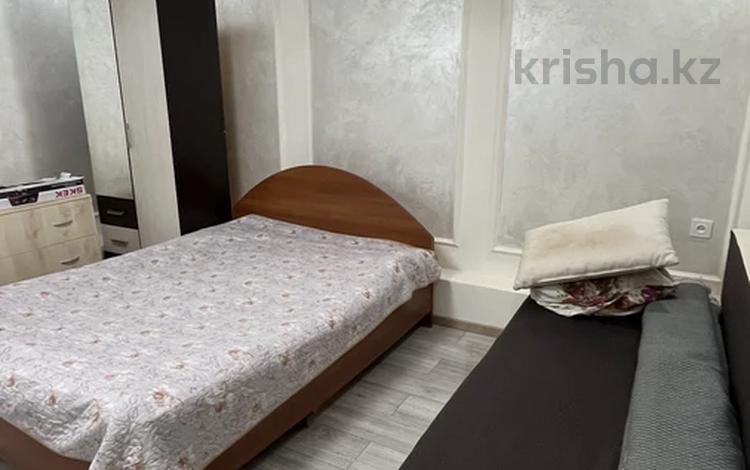 Отдельный дом · 1 комната · 30 м², Т.Кожекеева 43 — Альфараби- Розыбакиева за 180 000 〒 в Алматы, Бостандыкский р-н — фото 6