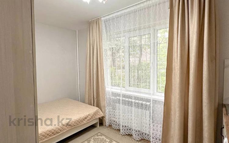 3-комнатная квартира · 45 м² · 1/4 этаж, мкр №9 за 35 млн ₸ в Алматы, Ауэзовский р-н — фото 2