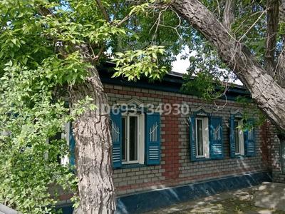 Отдельный дом · 4 комнаты · 180 м² · 8 сот., Гагарина — Гагарина Елемесова за 60 млн 〒 в Семее