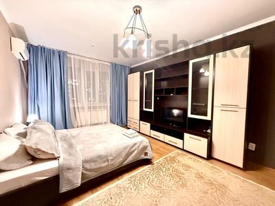 2-комнатная квартира · 55 м² · 11/16 этаж, Бальзака 8 — Алфараби Маркова за 18 000 〒 в Алматы, Бостандыкский р-н