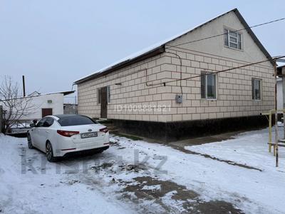 Отдельный дом · 4 комнаты · 100 м² · 10 сот., 4 наурыз 6 за 20 млн 〒 в Таразе