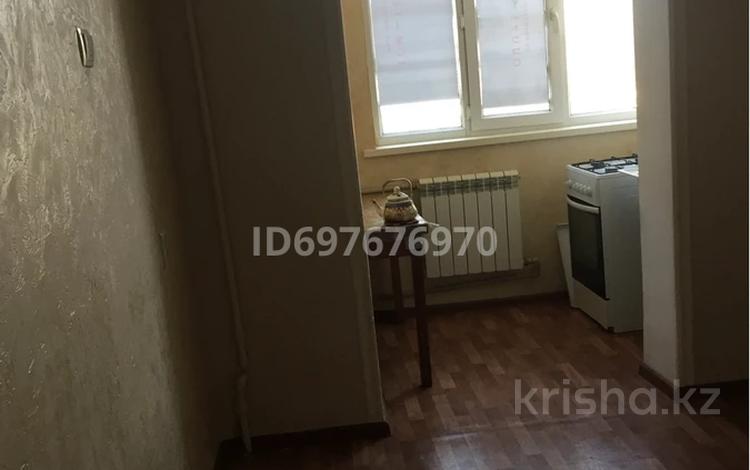 2-комнатная квартира, 56 м², 3/5 этаж, саңырақ батыр за 20 млн 〒 в Таразе — фото 2