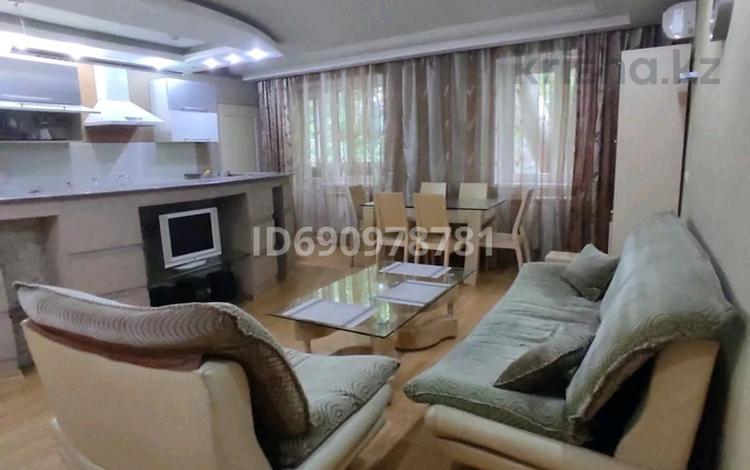 самолетная 27 комната 5/5. квартира двушка вторичка. 4х комнатная квартира старый оскол. двухэтажная квартира в никольском тосненский район. мкр дубрава квартал 3.