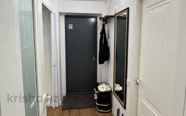1-комнатная квартира · 40.5 м² · 2/6 этаж, мкр Мамыр-3 8 за 33 млн ₸ в Алматы, Ауэзовский р-н — фото 2