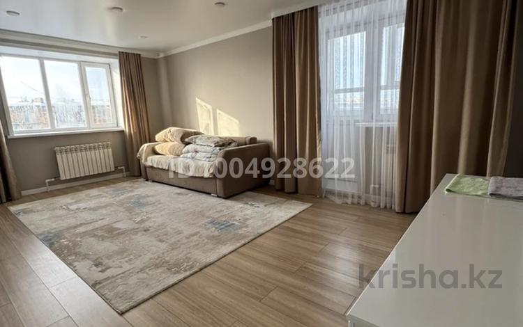 3-комнатная квартира · 80 м² · 5/5 этаж, Машхур жусупа 37 — Мажхур жусупа Абая за 400 000 〒 в Экибастузе — фото 6