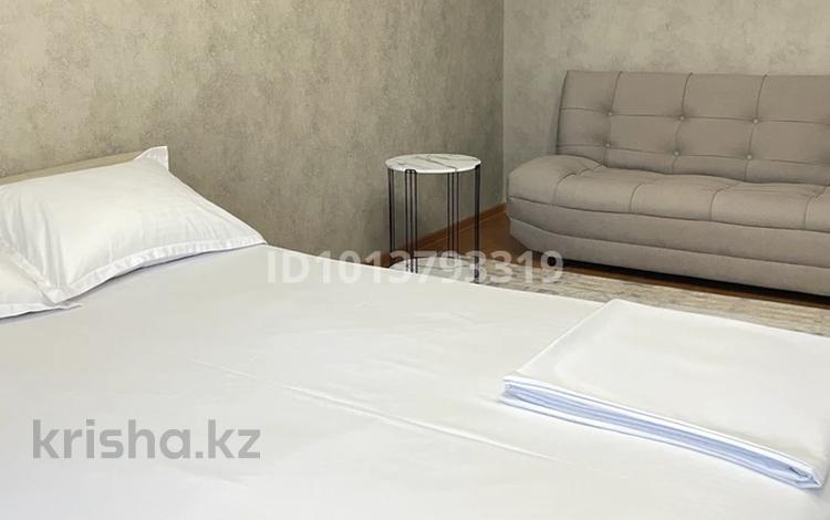 1-комнатная квартира · 32 м² · 4/5 этаж, Дулатова 89 — Городской акимат, ДВД, парк, спорт зал, центральный рынок , областная больница . пересечение Пушкина - Дулатова за 2 500 ₸ в Костанае — фото 6