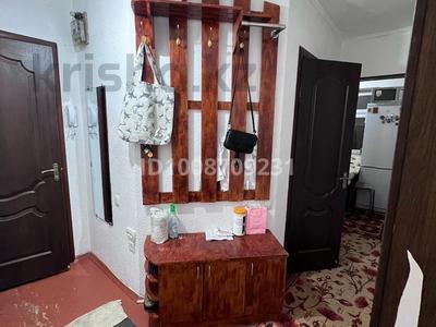 3-бөлмелі пәтер · 56.8 м² · 4/4 қабат, Абая 198 — Бульварная, бағасы: 21 млн 〒 в Таразе